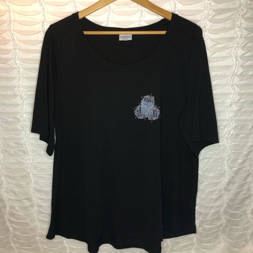 LuLaRoe Black Flower graphic top